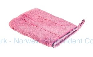 norwex bathroom scrub mitt pink